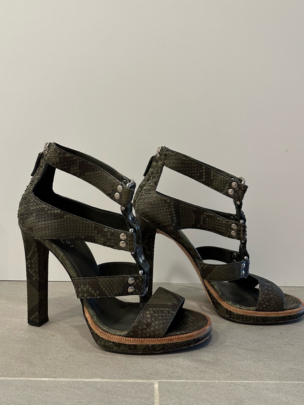 Gucci Pitone Oil Military High Heel Sandals Snake Print